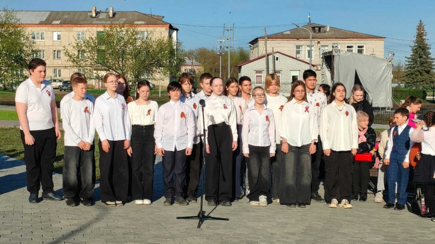 Строки опаленные войной